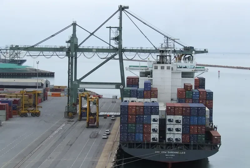 CHAMPION 1 Container Ship IMO 9137909 photo 9