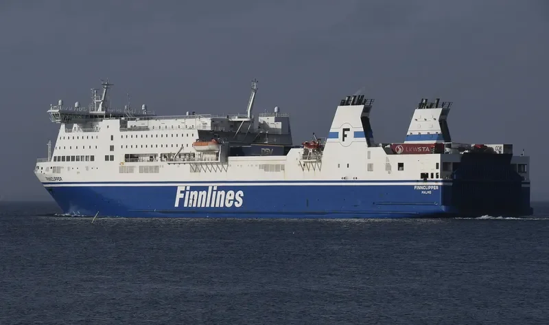 ROSALIND FRANKLIN Ro-Ro IMO 9137997 photo 6