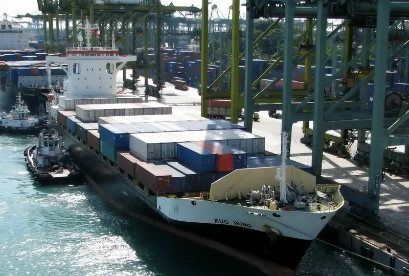 ISEACO FORTUNE Container Ship IMO 9138159 photo 9