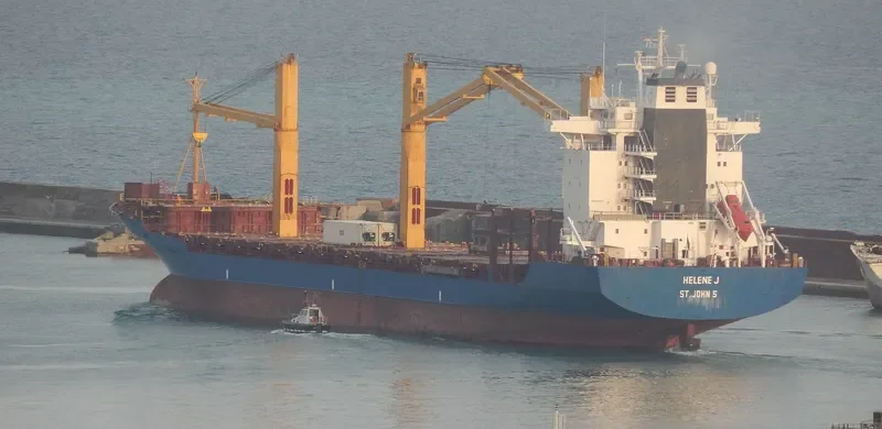TCI EXPRESS Container Ship IMO 9138238 photo 8
