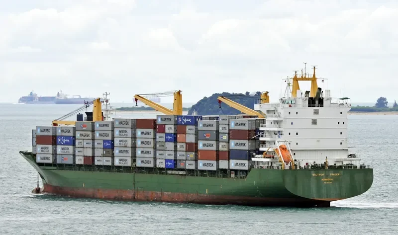 LOA PEACE Container Ship IMO 9138317 photo 7