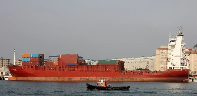 K RIVER Container Ship IMO 9138355 photo 8