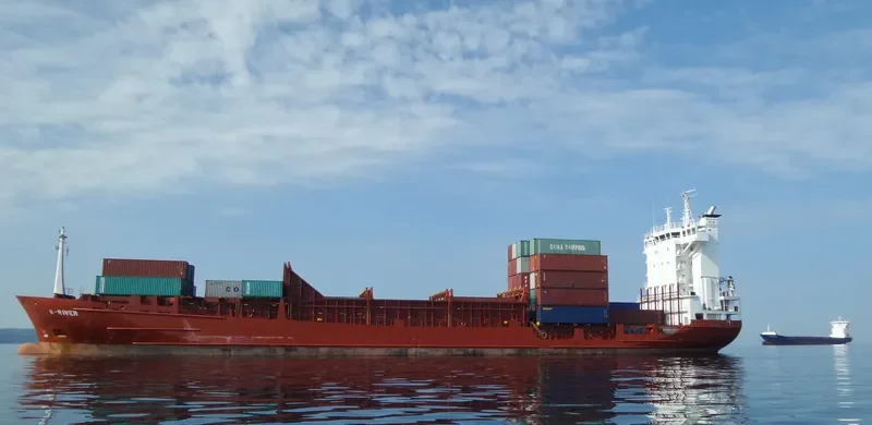 K RIVER Container Ship IMO 9138355 photo 10