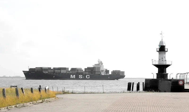 MSC REBECCA Container Ship IMO 9139505 photo 4