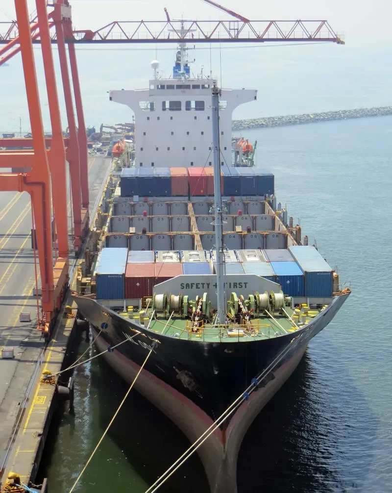 IAL 001 Container Ship IMO 9140061 photo 4