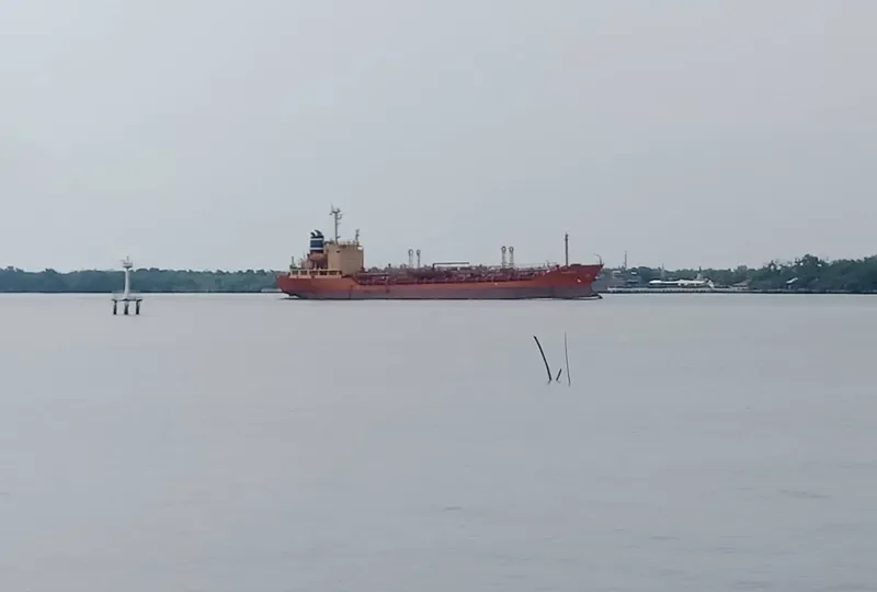 POLESTAR Tanker IMO 9140293 photo 2