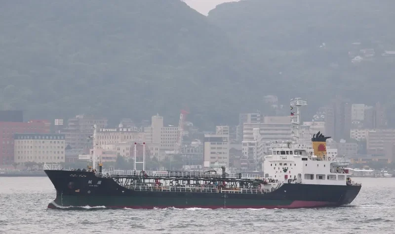 LANKA MARINE NILWALA Tanker IMO 9140334 photo 2