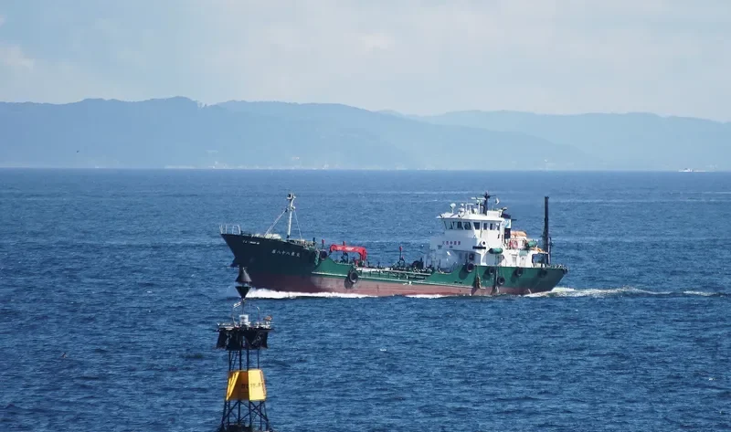 AZUMA MARU NO.88 Tanker IMO 9140384 photo 2
