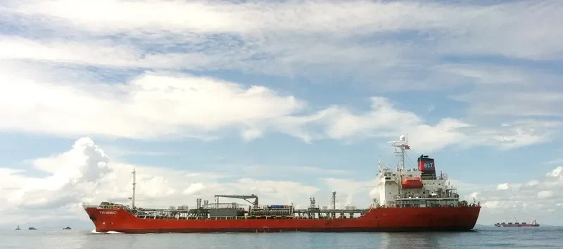 SHINE Tanker IMO 9140463 photo 4