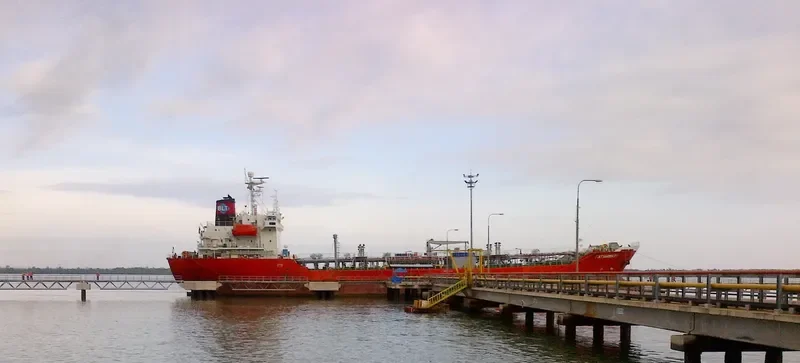 SHINE Tanker IMO 9140463 photo 5