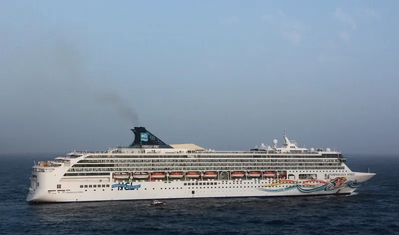 NORWEGIAN SPIRIT Passenger Ship IMO 9141065