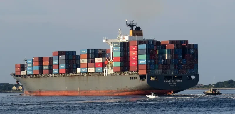 HANJIN HAIPHONG Container Ship IMO 9141273 photo 7