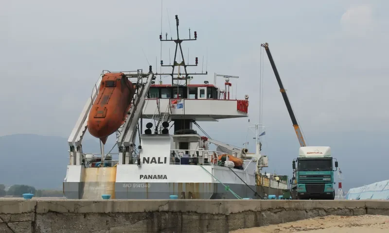 NALI Container Ship IMO 9141340 photo 6