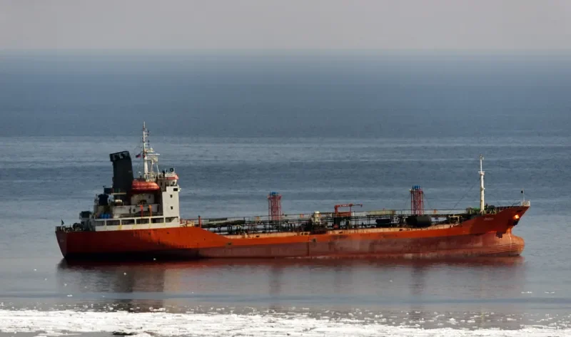 OKEAN Tanker IMO 9142916 photo 2