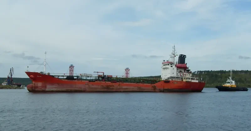 OKEAN Tanker IMO 9142916 photo 4