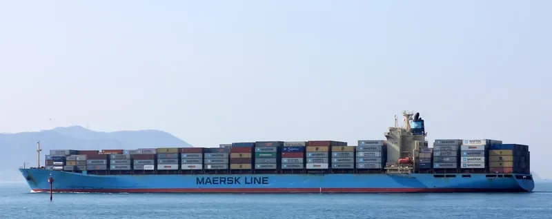 SEALAND CHARGER Container Ship IMO 9143001 photo 5