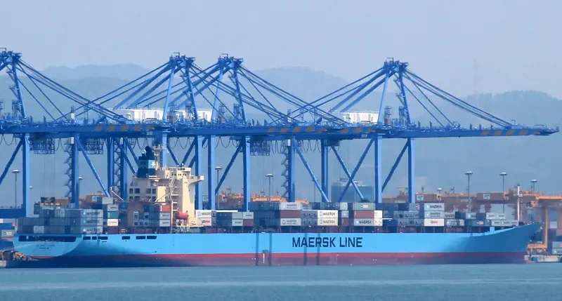 SEALAND CHARGER Container Ship IMO 9143001 photo 7