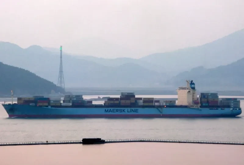 SEALAND CHARGER Container Ship IMO 9143001 photo 10