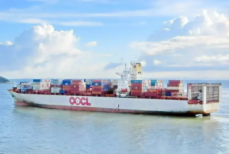 SINGAPORE Container Ship IMO 9143063 photo 6