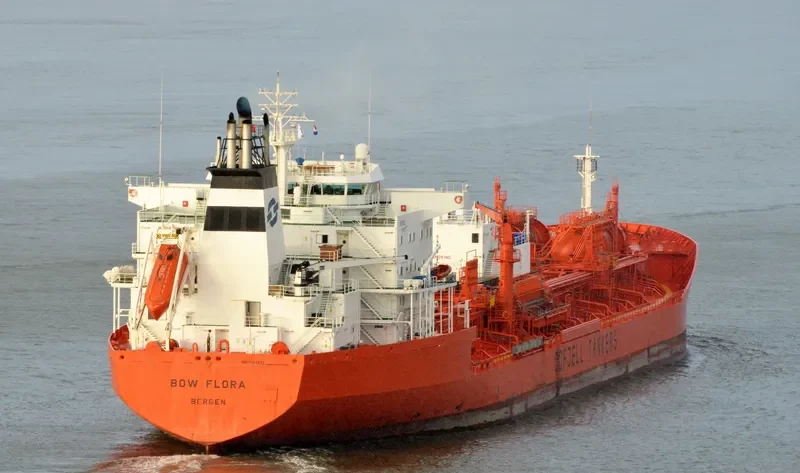 BOW FLORA Tanker IMO 9143207 photo 8