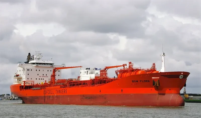 BOW FLORA Tanker IMO 9143207 photo 9