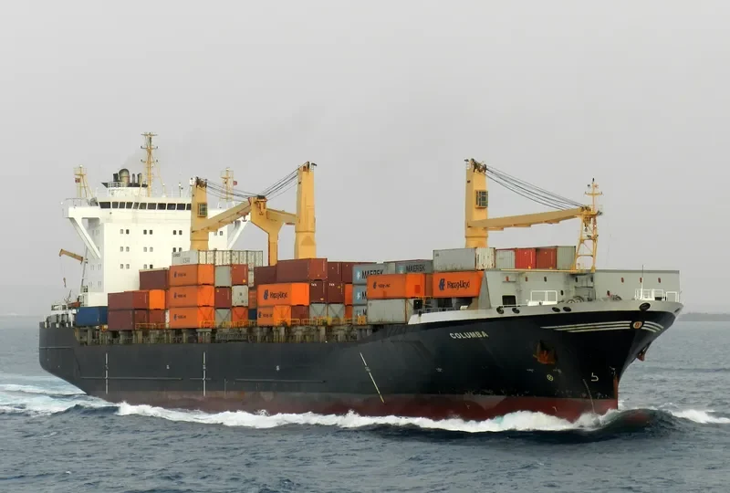 COLUMBA Container Ship IMO 9143233 photo 5