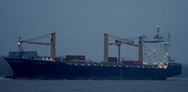 CLASSICA Container Ship IMO 9143245 photo 9