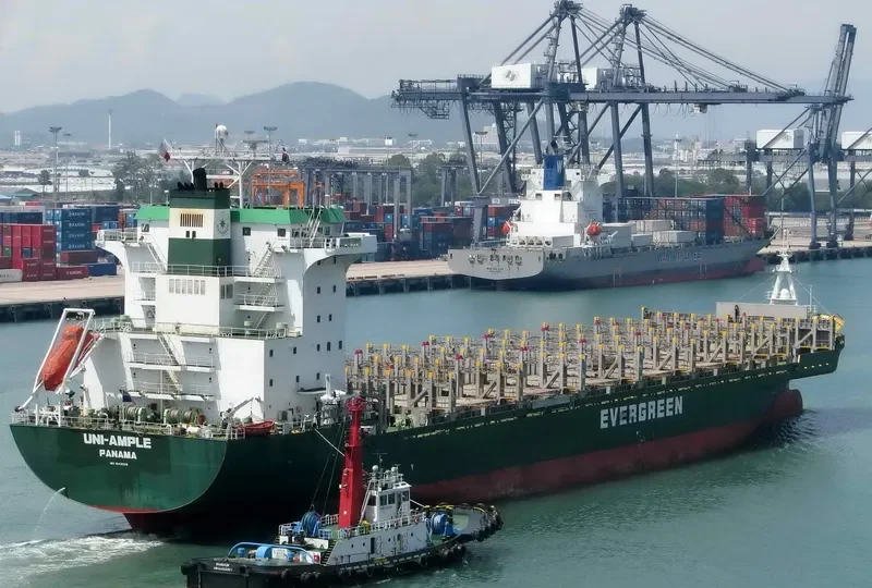 ANGELA Container Ship IMO 9143336 photo 4