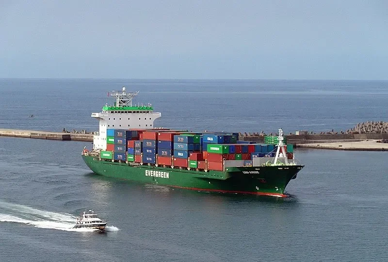 UNI ARISE Container Ship IMO 9143362 photo 5