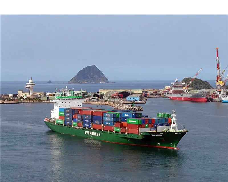 UNI ARISE Container Ship IMO 9143362 photo 9