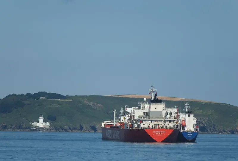 MARITIME RIYAL Tanker IMO 9143673 photo 5