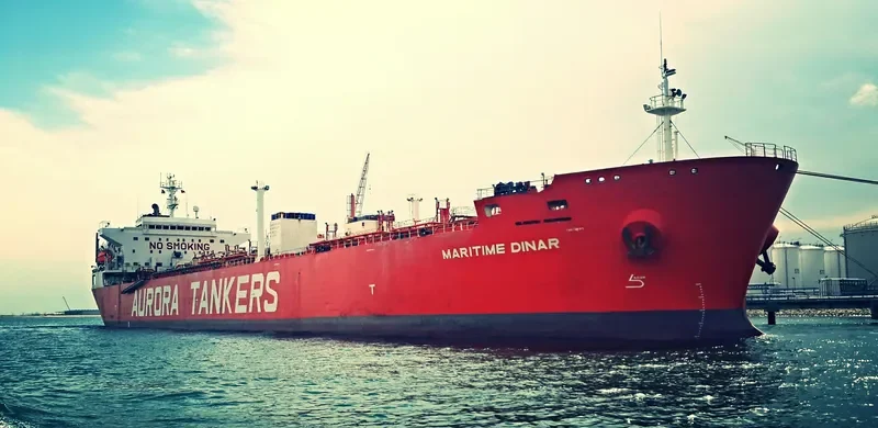 WARRIOR Tanker IMO 9143685 photo 9