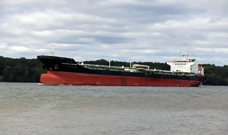 CHAMPION EXPRESS Tanker IMO 9143697 photo 2