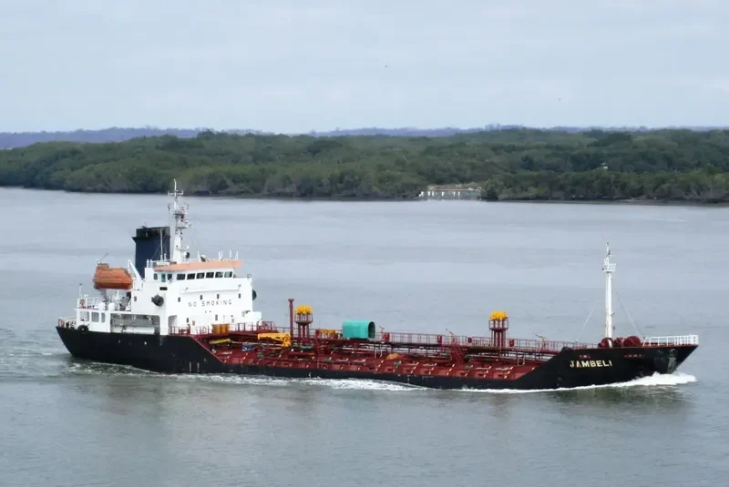 JAMBELI Tanker IMO 9143776 photo 5