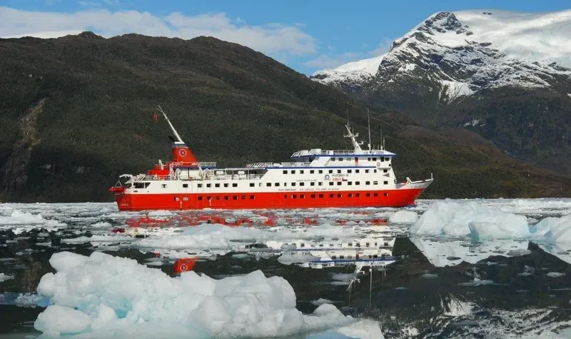 SKORPIOS III Passenger Ship IMO 9143908