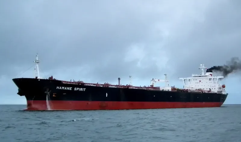 LION M Tanker IMO 9144017 photo 2