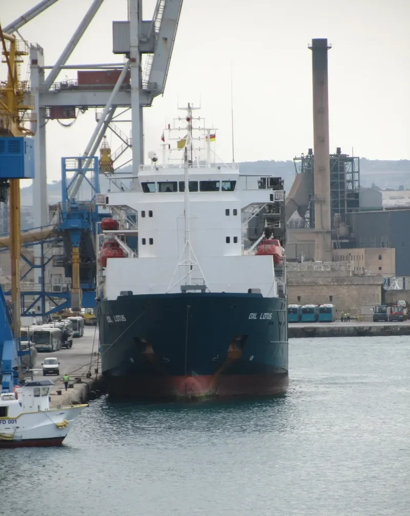 ATLANTIC PROVIDER Ro-Ro IMO 9144471 photo 2