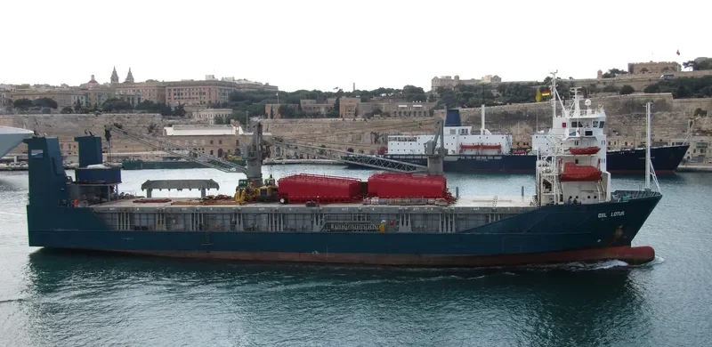 ATLANTIC PROVIDER Ro-Ro IMO 9144471 photo 5