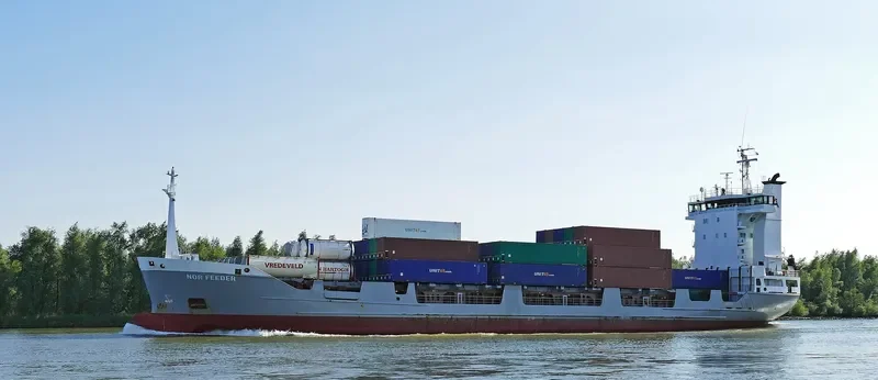 A2B SPIRIT Container Ship IMO 9144689 photo 7