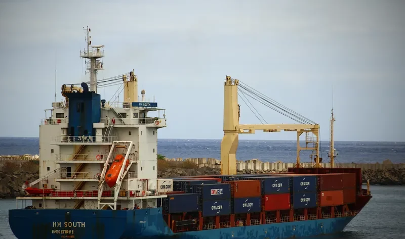 HH SOUTH Container Ship IMO 9145255 photo 7