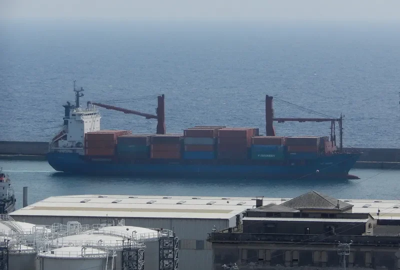 HH EAST Container Ship IMO 9145267 photo 5