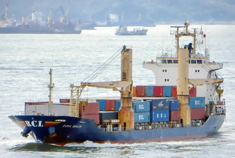 PIRA BHUM Container Ship IMO 9145293 photo 4