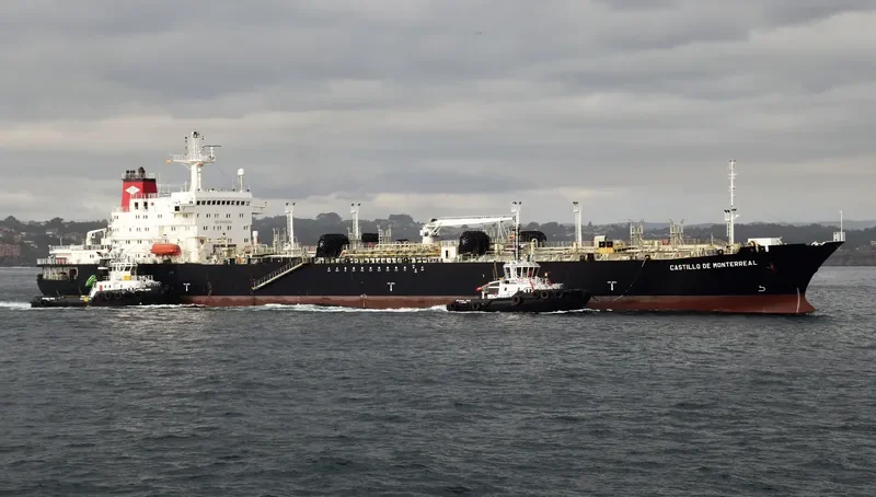 CASTI Tanker IMO 9145437 photo 3