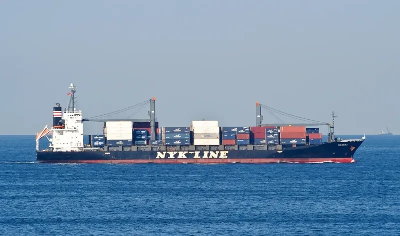 MTT PULAU PINANG Container Ship IMO 9146065 photo 3