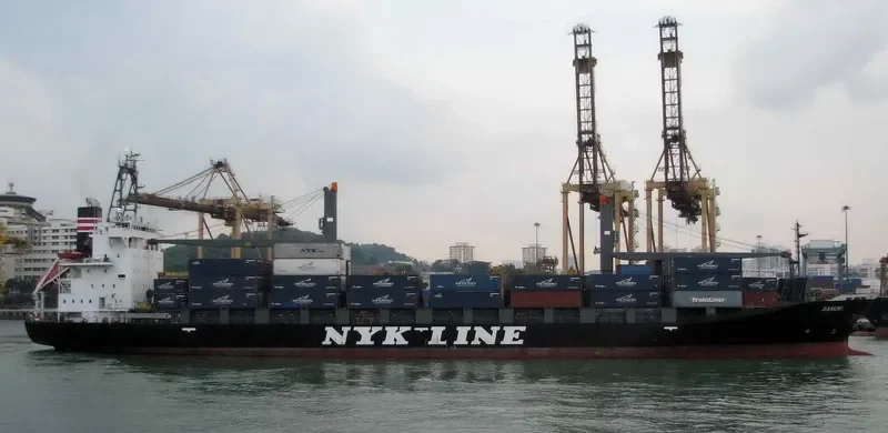 MTT PULAU PINANG Container Ship IMO 9146065 photo 10