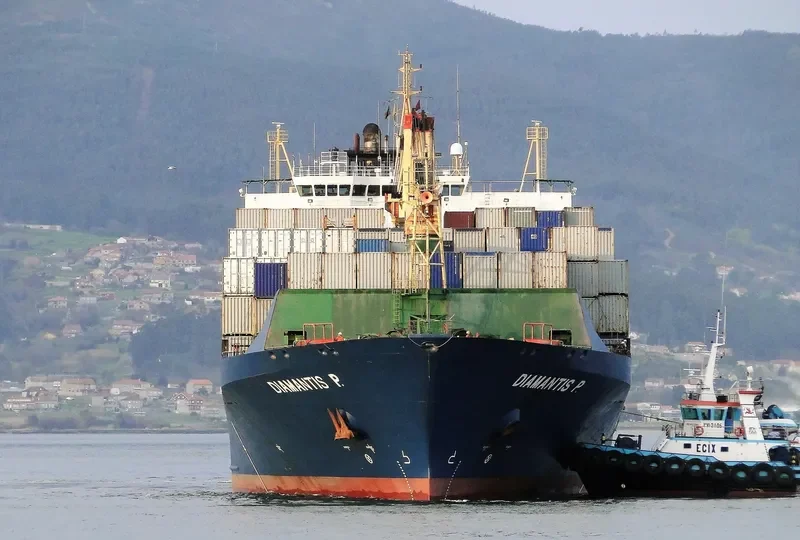 DIAMANTIS P. Container Ship IMO 9146314 photo 4