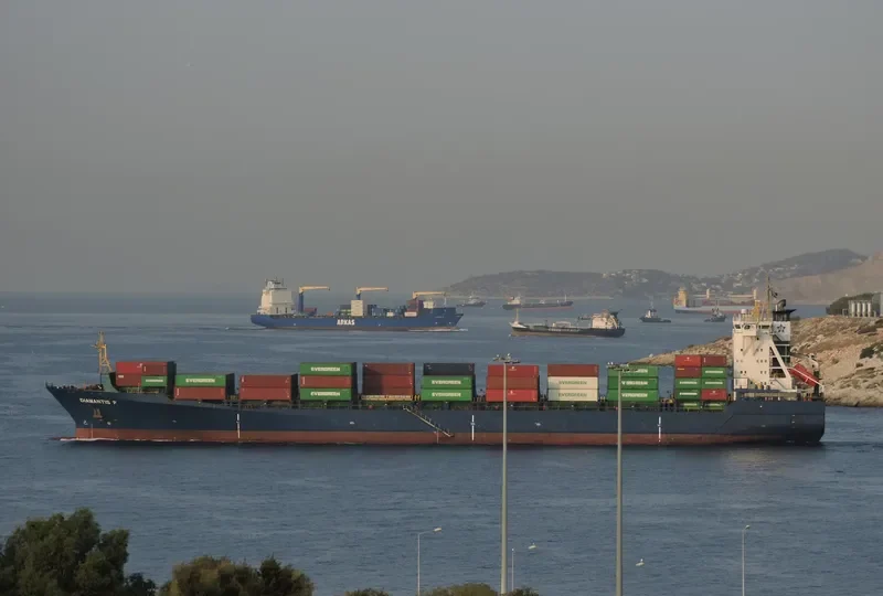 DIAMANTIS P. Container Ship IMO 9146314 photo 7