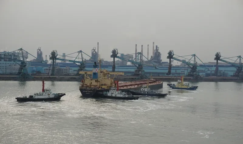 SOLAR EMBER Bulk Carrier IMO 9146596 photo 2