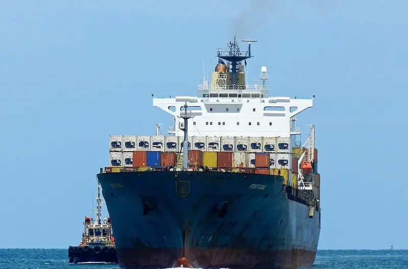 PORTUGAL Container Ship IMO 9147083 photo 6