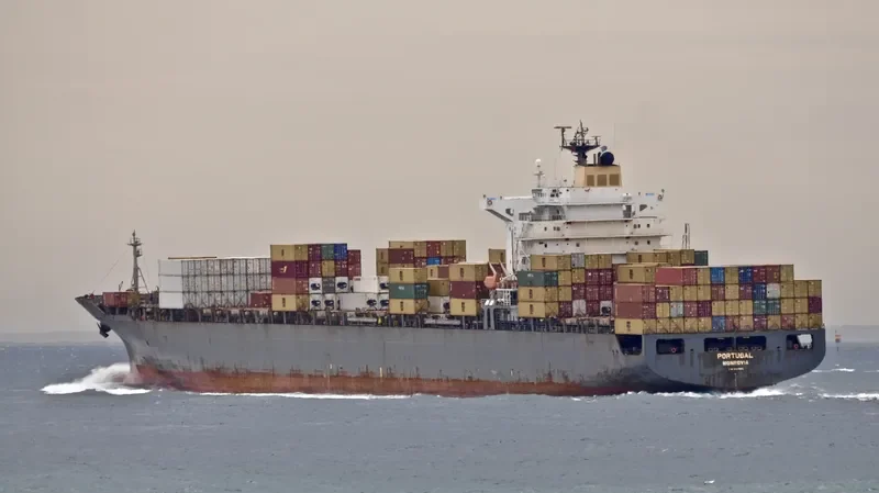 PORTUGAL Container Ship IMO 9147083 photo 9
